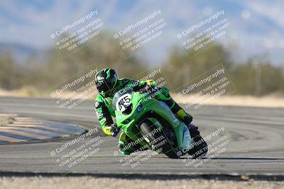 media/Dec-07-2025-CVMA (Sun) [[3e7d2de5dc]]/Race 12- Formula 40 MW and LW/